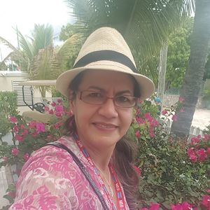 Meet your Posher, Ramona